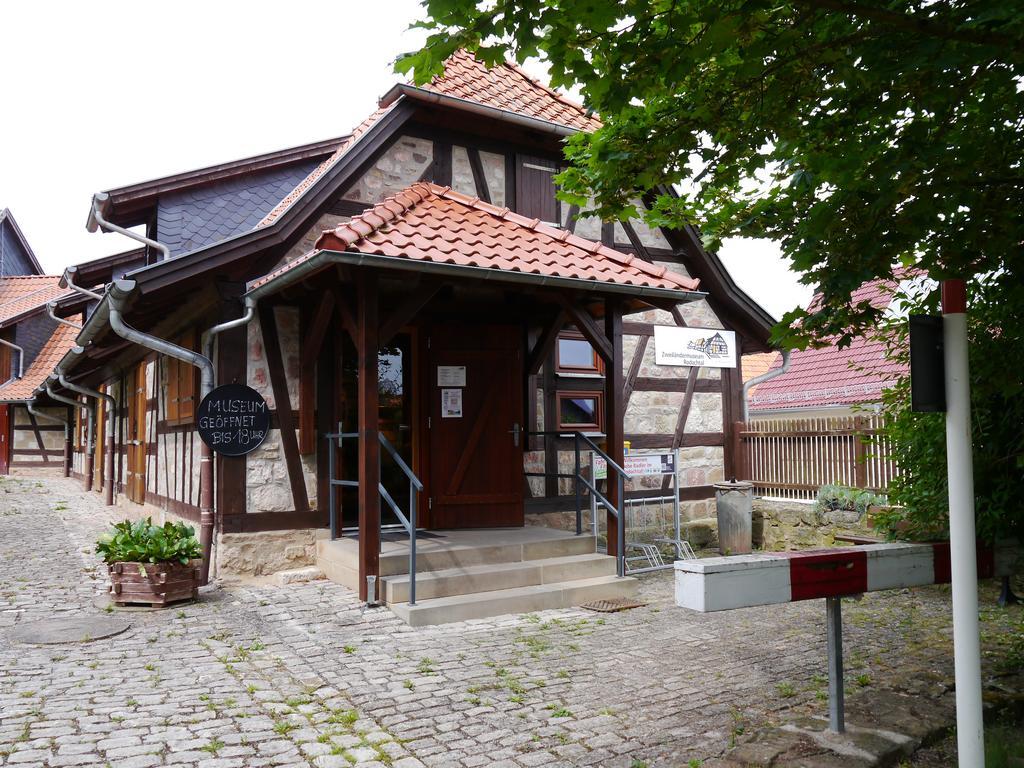 Cafe Im Hof- Bed & Breakfast Streufdorf Exterior photo